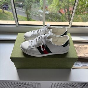 Gucci White Leather Sneakers